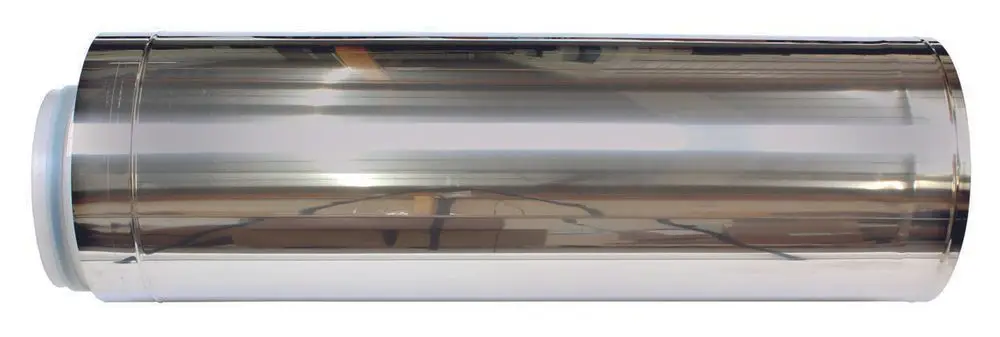 Edelstahl-Rohr in zylindrischer Form, geeignet für die Verwendung in Rohrsystemen, erkennbar durch die glänzende Oberfläche. Produkt von Vaillant.